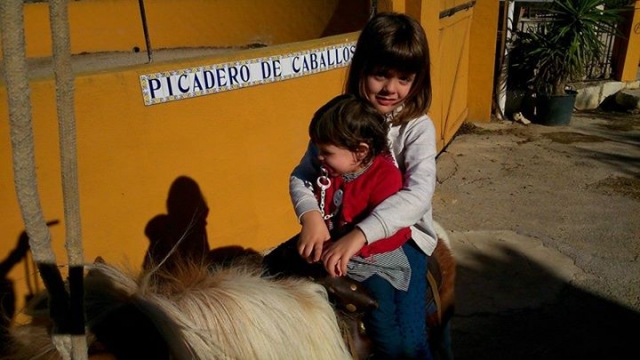  Pony ride 
